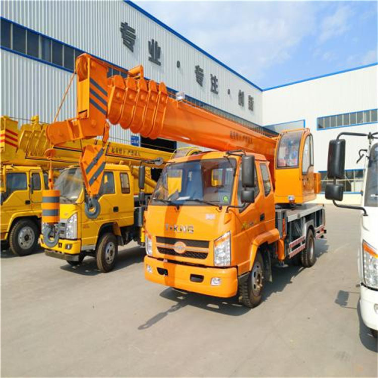 修水吊门窗的小型吊车怎么收费