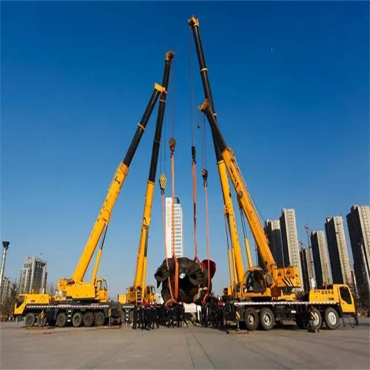 修水吊集装箱的吊车多少钱